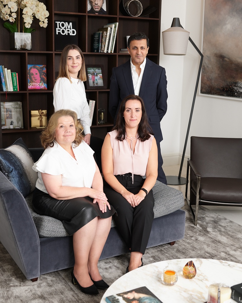 Clinic staff of the best London facelift surgeon Rajivgrover